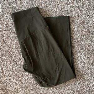 Lululemon align crop in olive